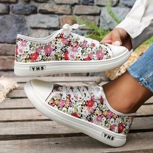 Colorful Floral Print Lace-Up Sneakers Size 8